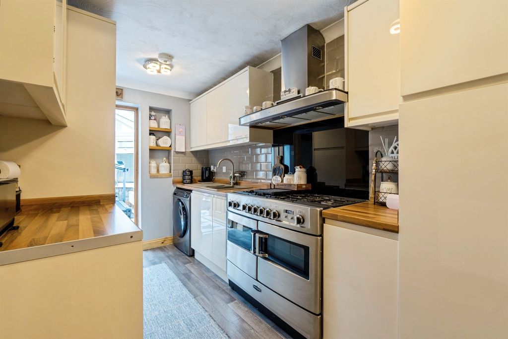 Additional image 4 of 4 bed semi-detached bungalow for saleSwallow Drive, Brandon IP27