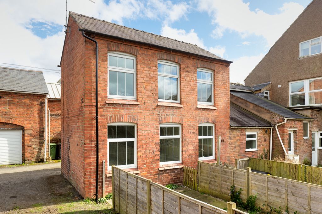 Property photo 1 of 12 Job_6214_Prv_5_Prv_6_Prv_Balancer