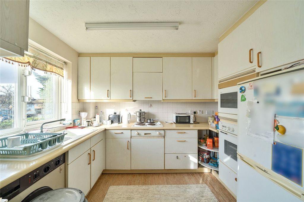 Property photo 3 of 21 Picture No. 48