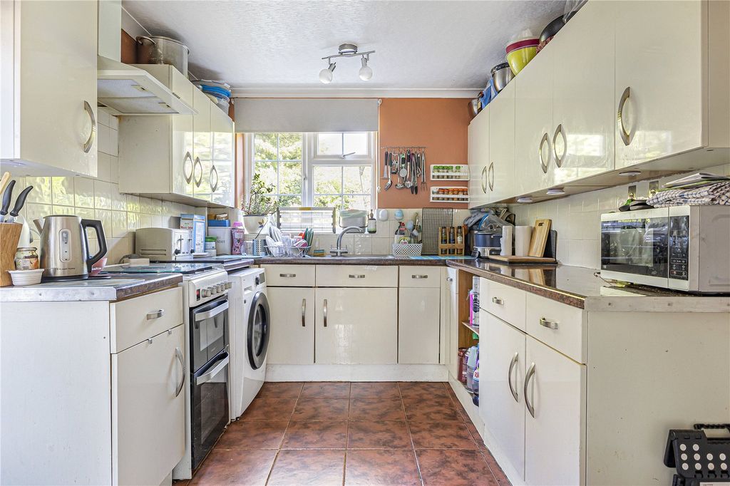 Property photo 2 of 21 Robinson Jackson