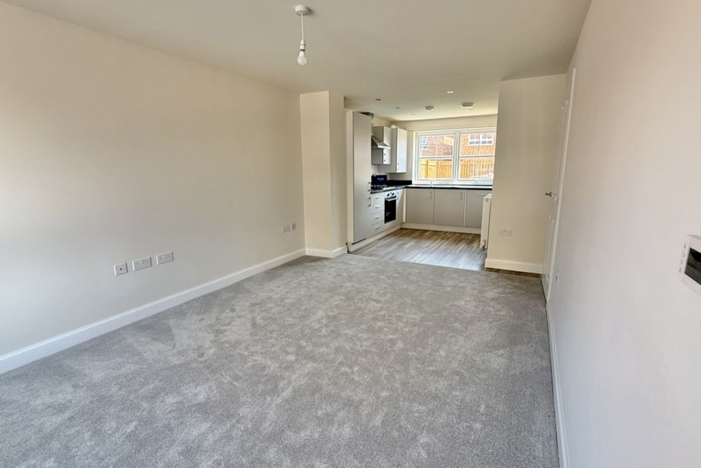 Property photo 2 of 10 Img_1425