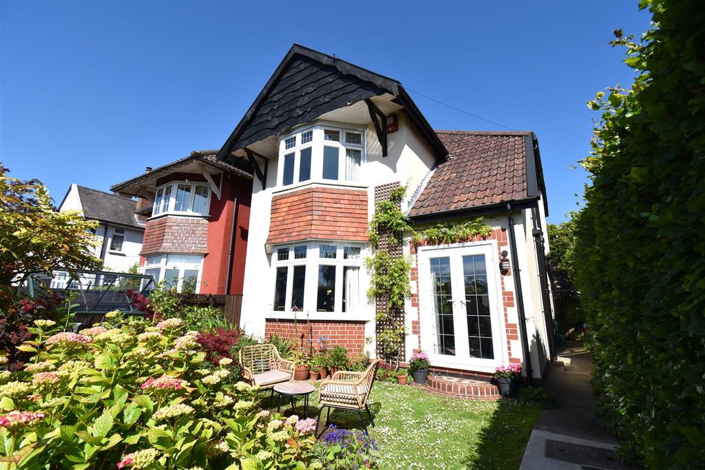 Property photo 1 of 20 1B.Jpg