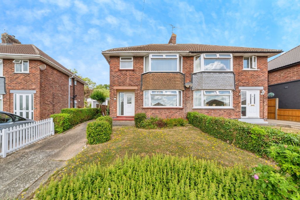 Property photo 1 of 17