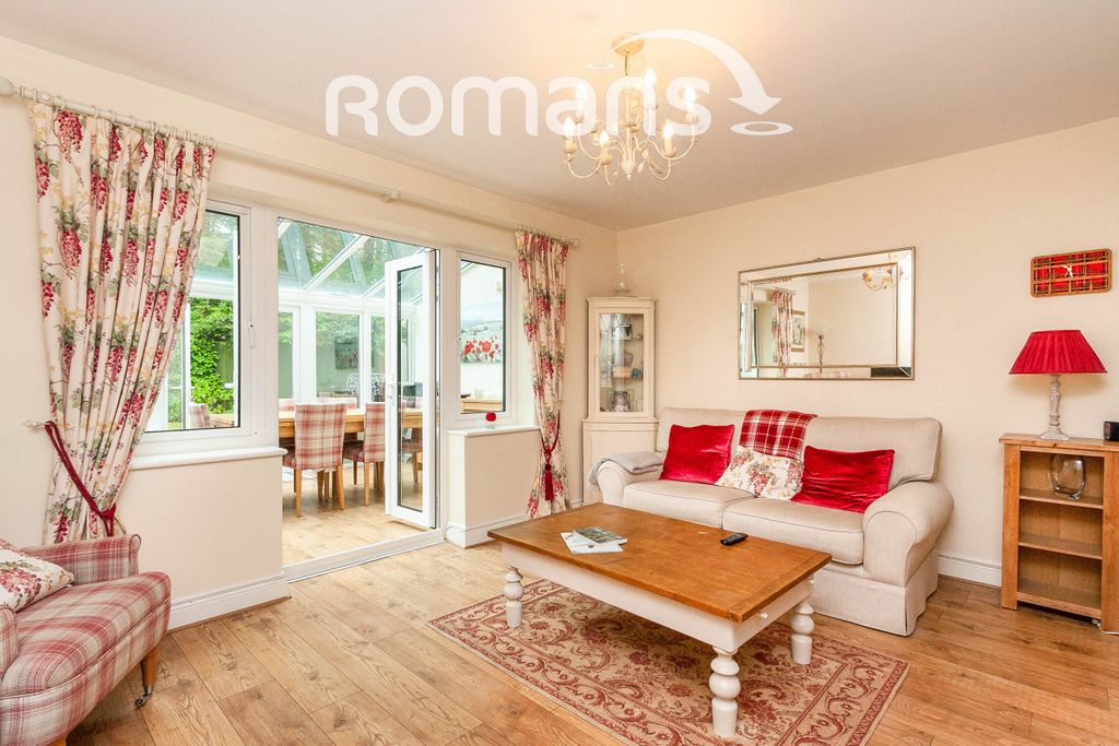 Property photo 3 of 10 Property Image