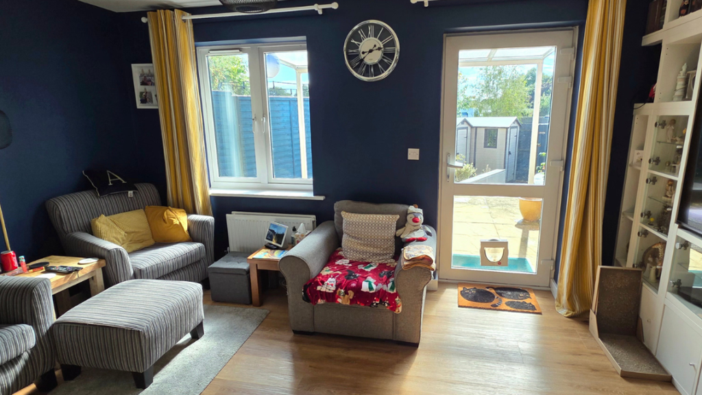 Property photo 1 of 5