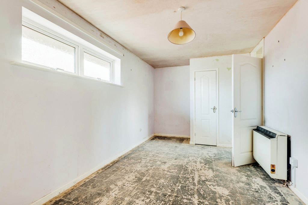 Property photo 3 of 15 Photography