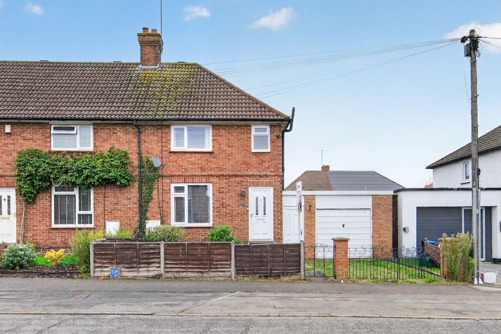 Property photo 1 of 27