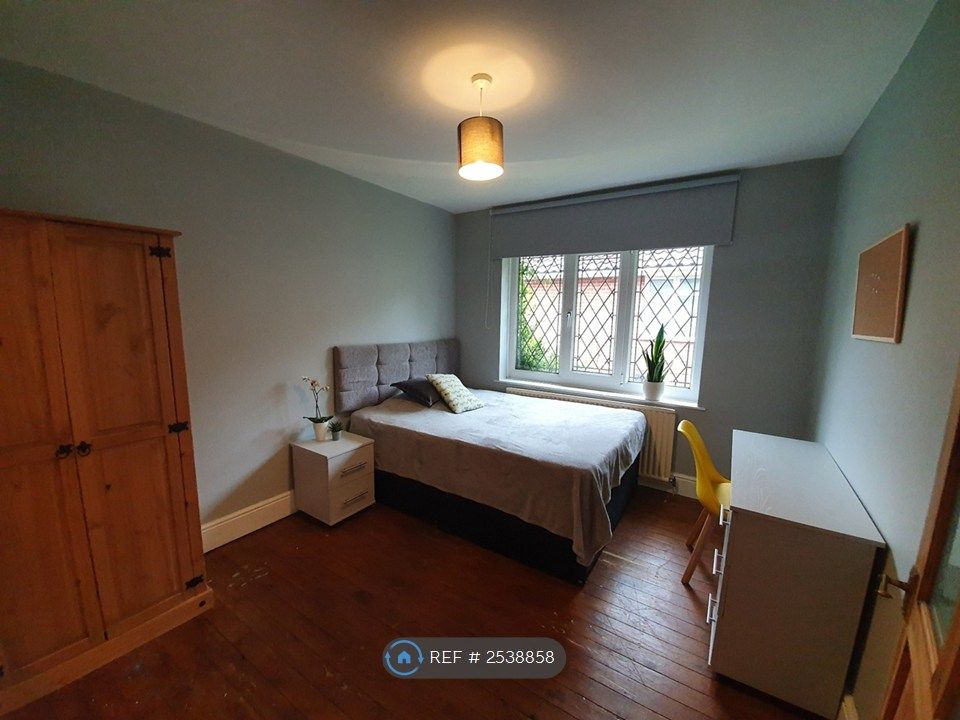 Property photo 1 of 35