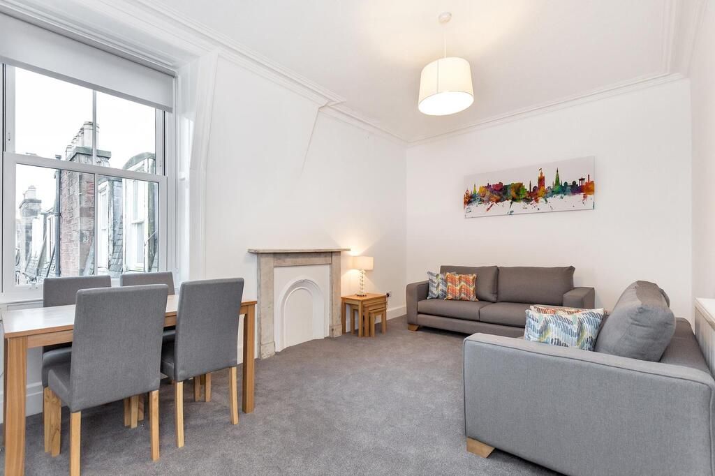 Property photo 3 of 9 Photo 3