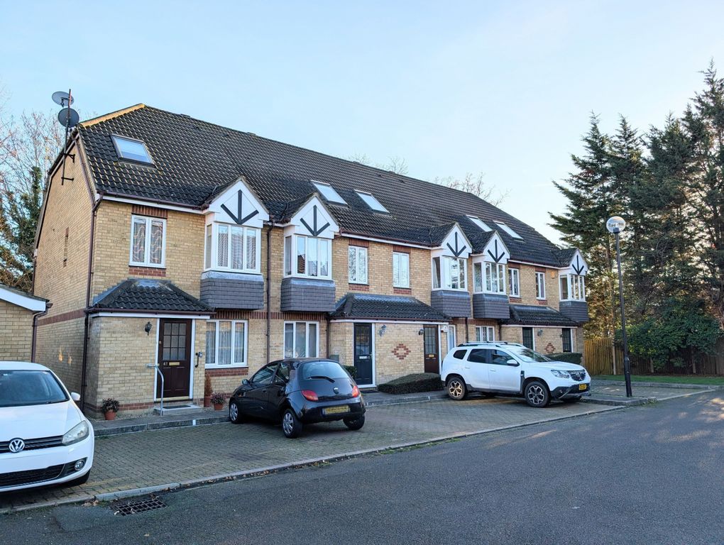 Property photo 1 of 16 2 Bed Duplex Maisonette