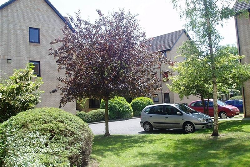 Property photo 2 of 12