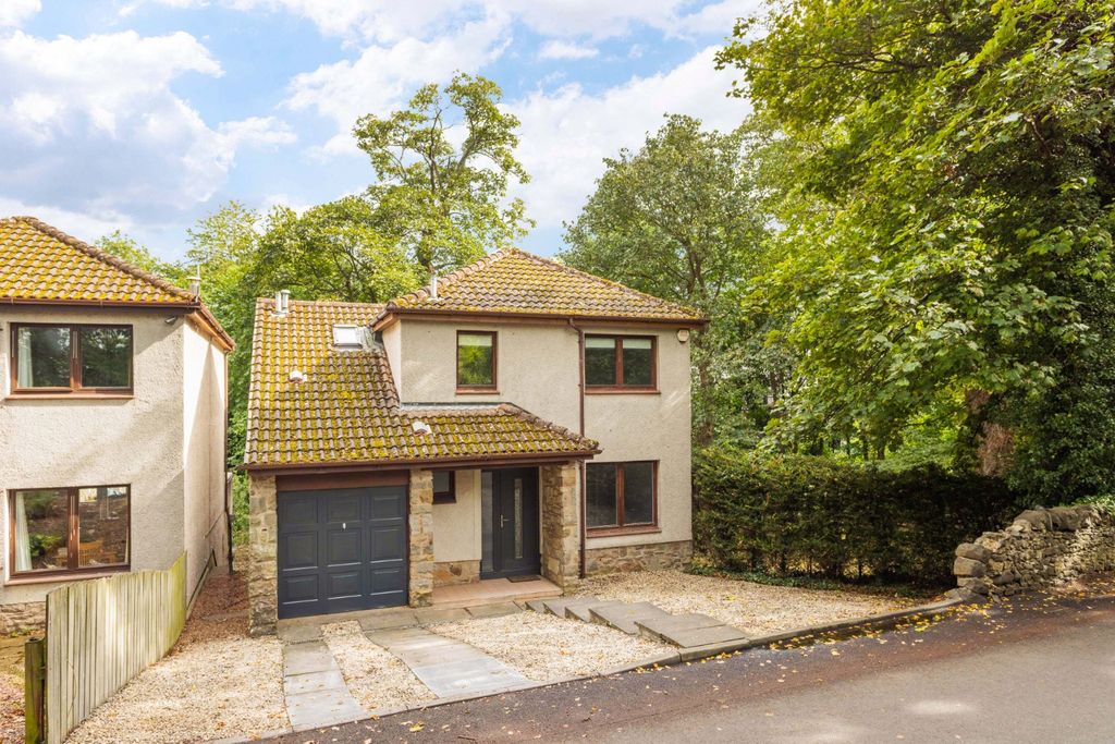 Property photo 1 of 38