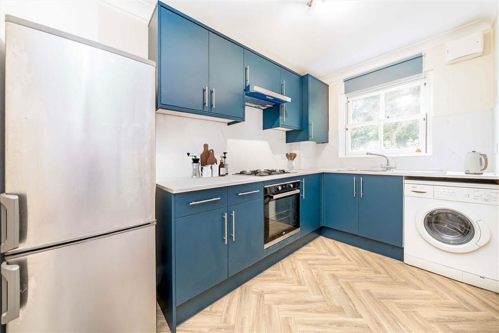 Property photo 3 of 9