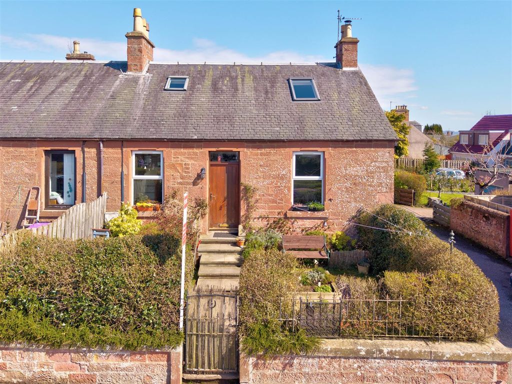 Property photo 1 of 16 2 Gordon Park Kirriemuir-16.Jpg