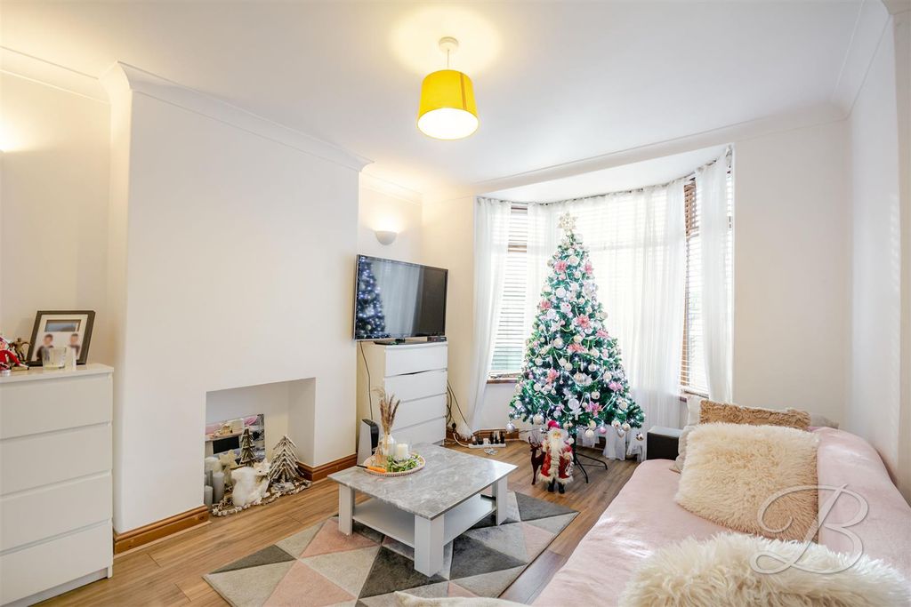 Property photo 3 of 28 Ccltd-12.Jpg