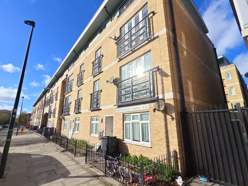 Property photo 1 of 2 Photo 2