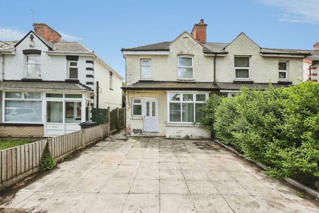 Property photo 2 of 19