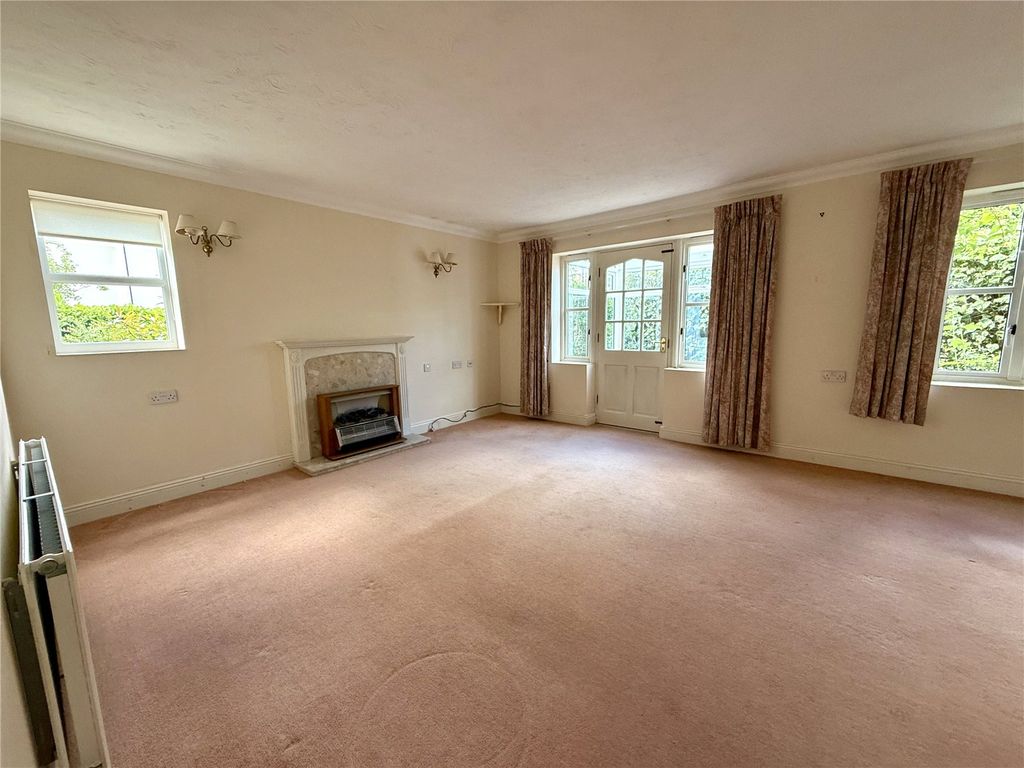 Property photo 3 of 12 Picture No. 17