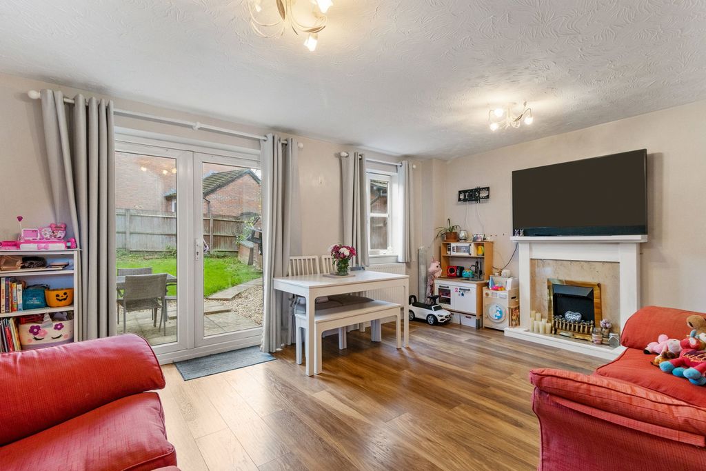 Property photo 2 of 14