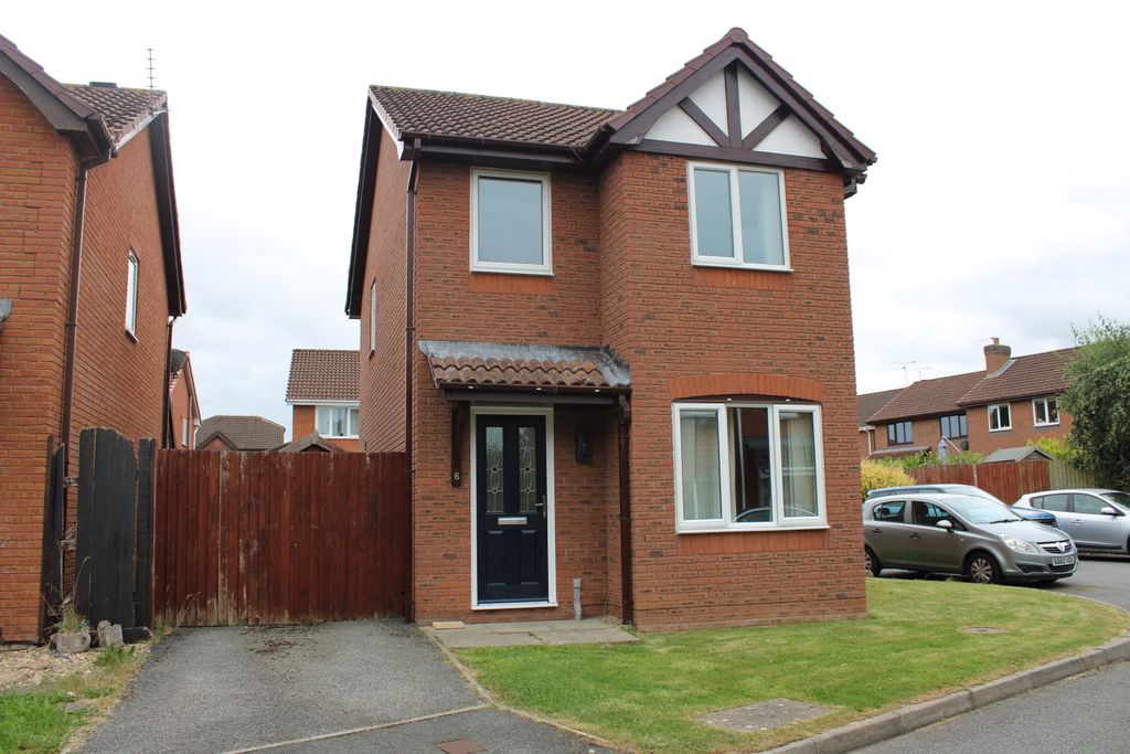 Property photo 1 of 11
