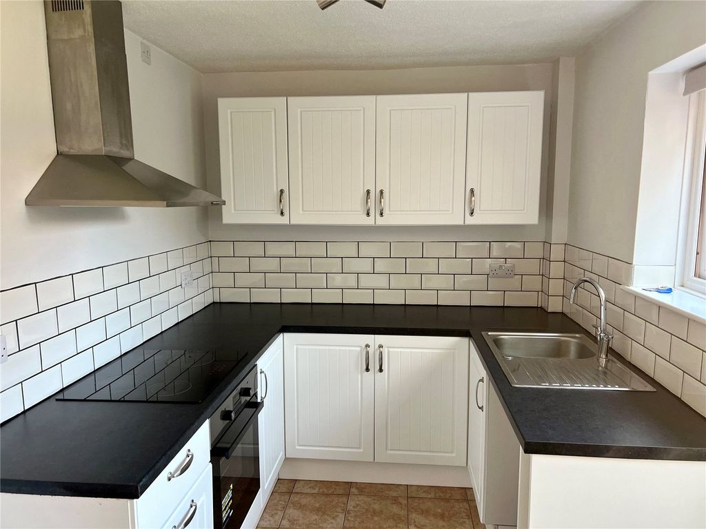Property photo 3 of 12 Imported Image