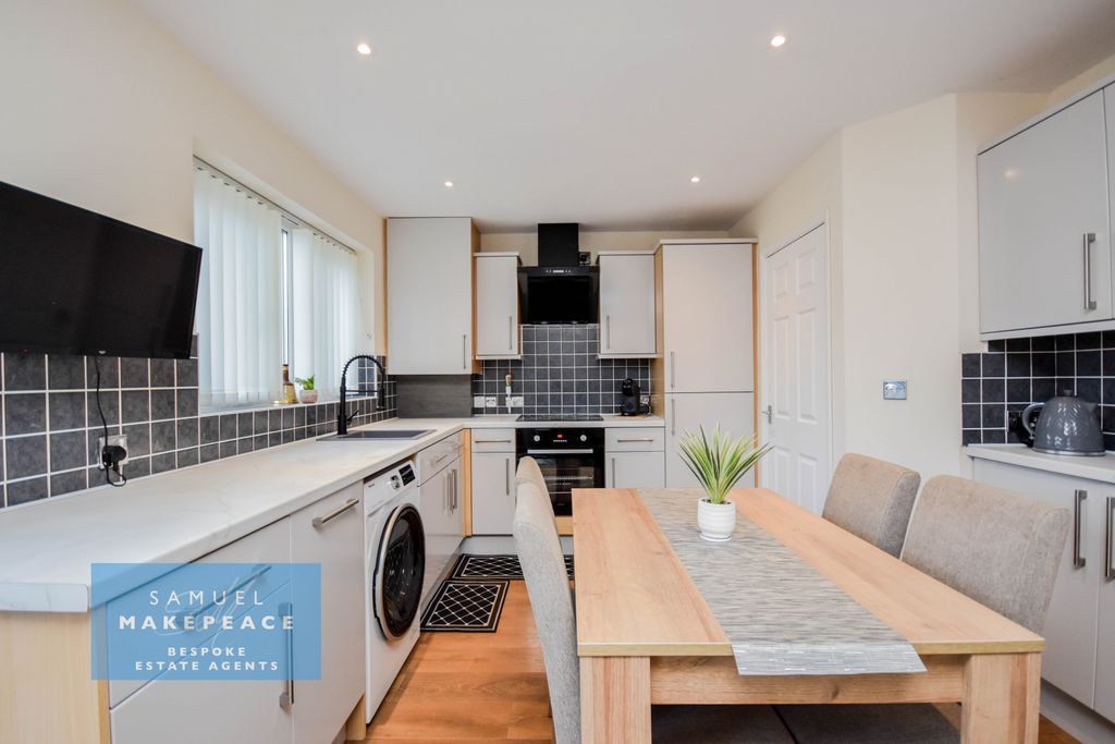 Property photo 2 of 26 Gallery