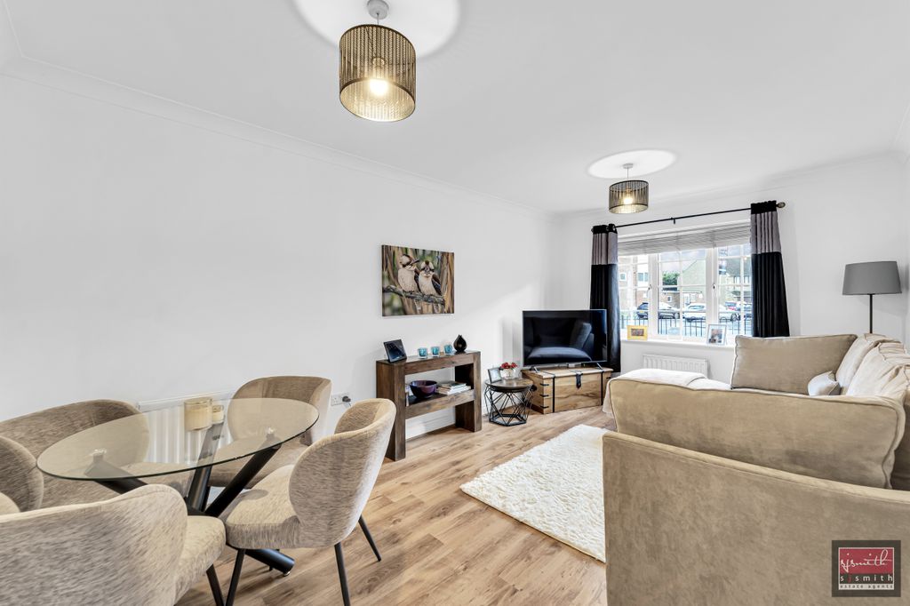 Property photo 2 of 11 Dsc05957