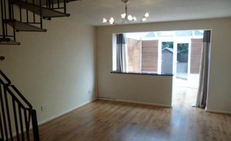 Property photo 2 of 5 Image