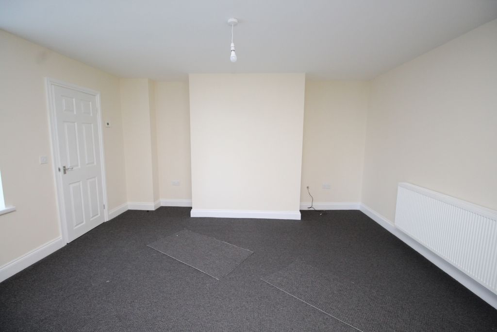 Property photo 2 of 7 Open Plan Living Roo