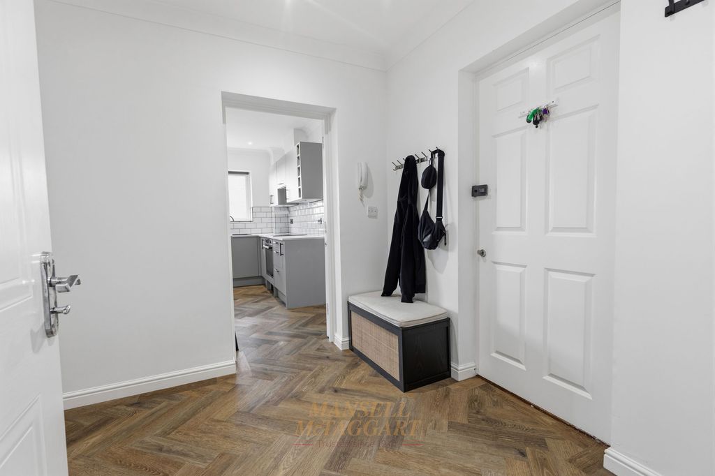 Additional image 9 of 3 bed flat for saleTower Close, East Grinstead RH19