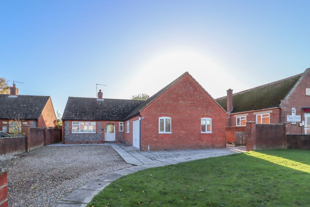 Property photo 1 of 22 4590472