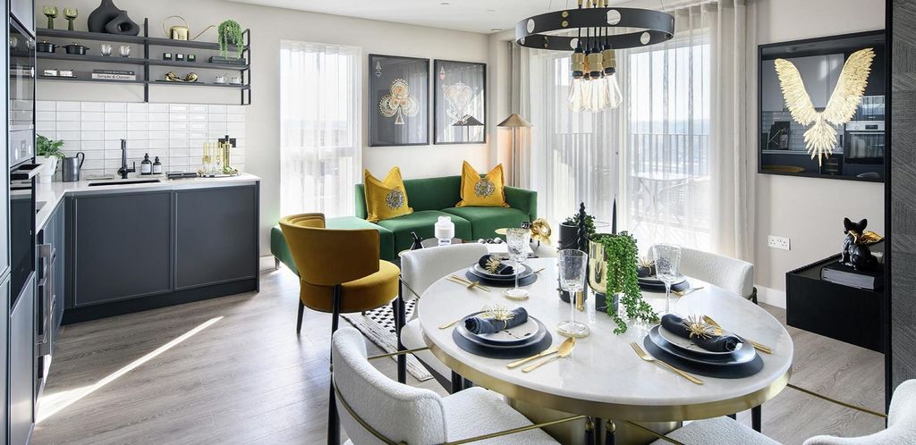 Property photo 1 of 9