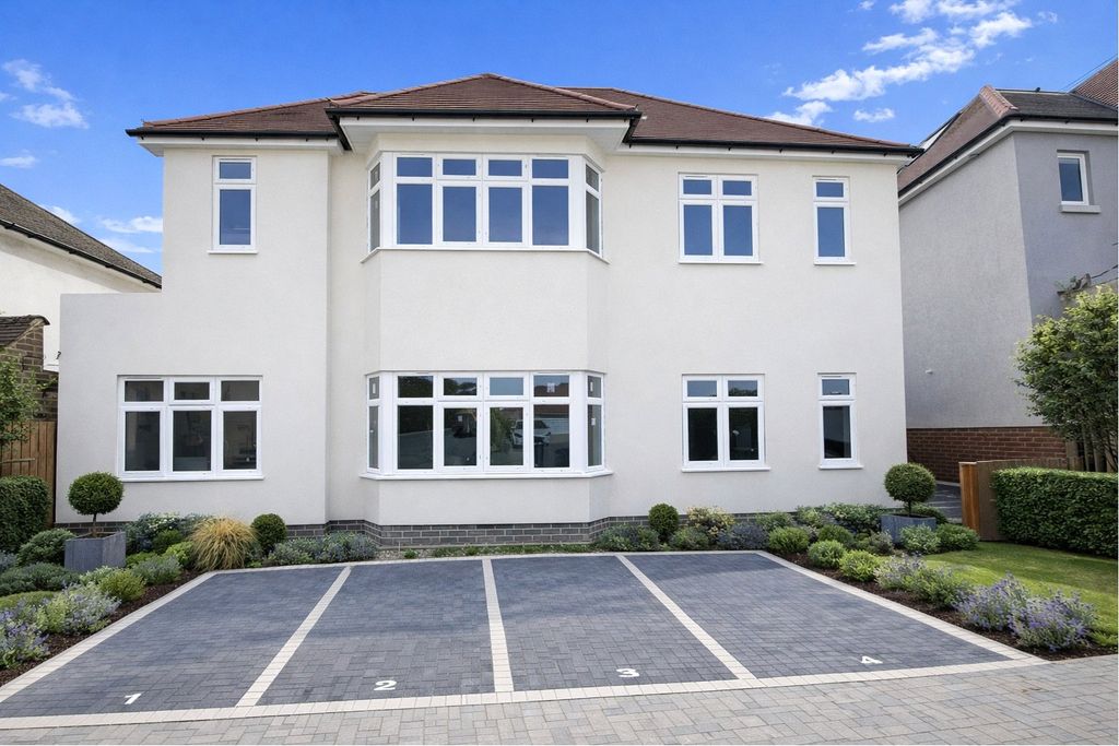 Property photo 1 of 16 Picture No. 08