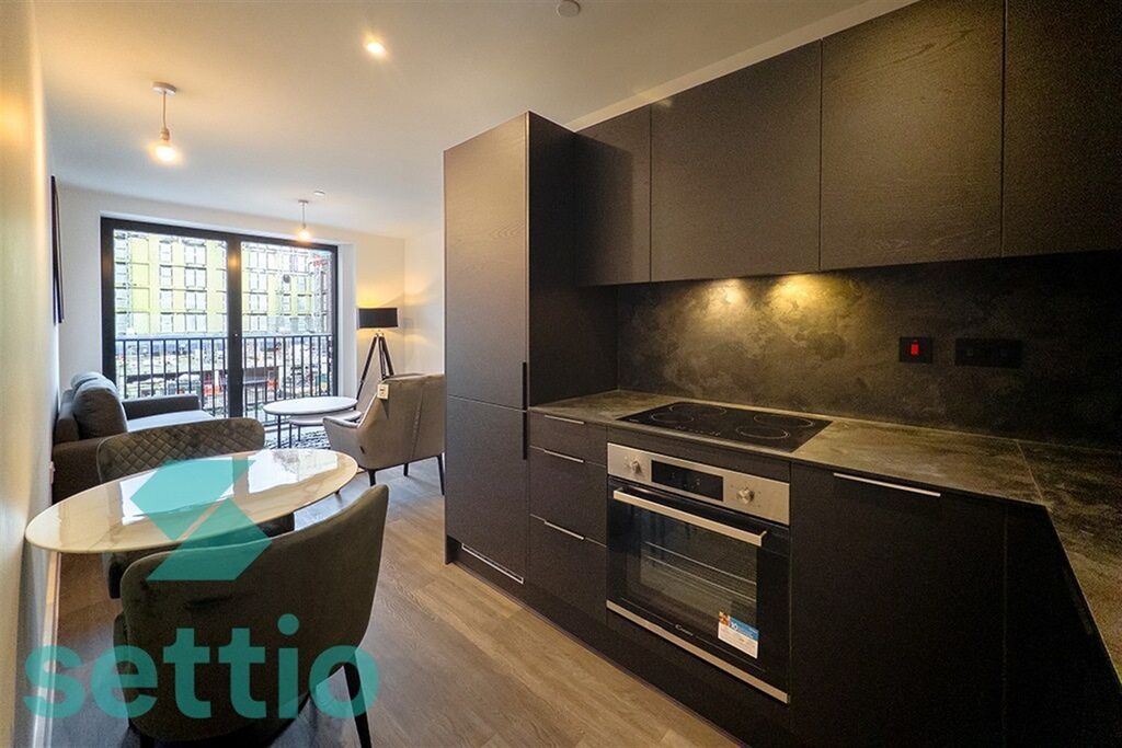 Property photo 3 of 7 (Main)