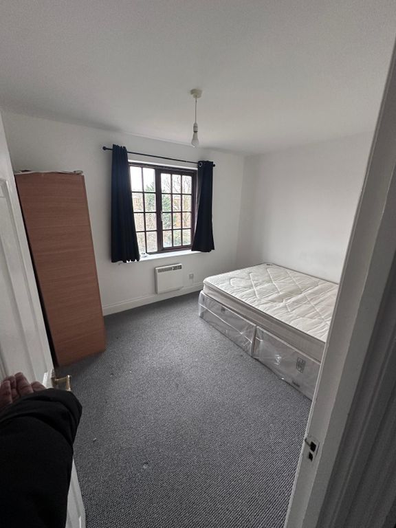 Property photo 3 of 7 Gallery