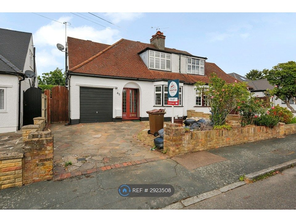 Property photo 1 of 24