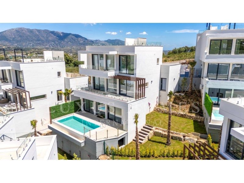 Property photo 1 of 29