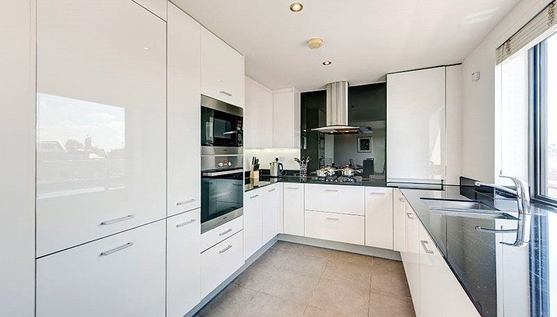 Property photo 2 of 12 Picture No. 20