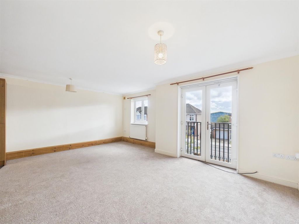 Property photo 2 of 9 Cam04627G0-Pr0098-Still013.Jpg