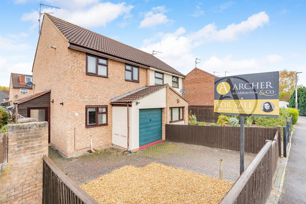 Property photo 1 of 22