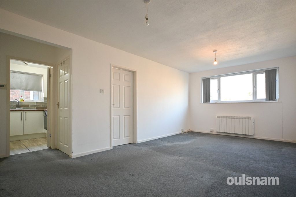 Property photo 2 of 11 Picture No. 14