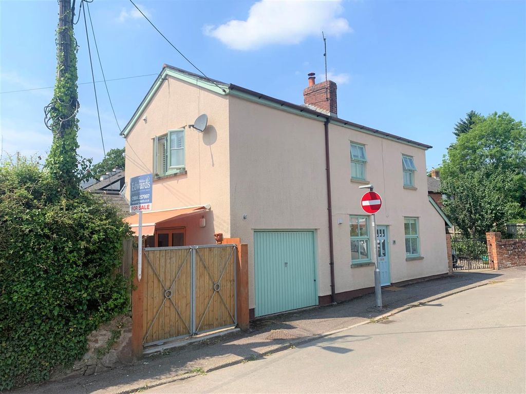 Property photo 1 of 24