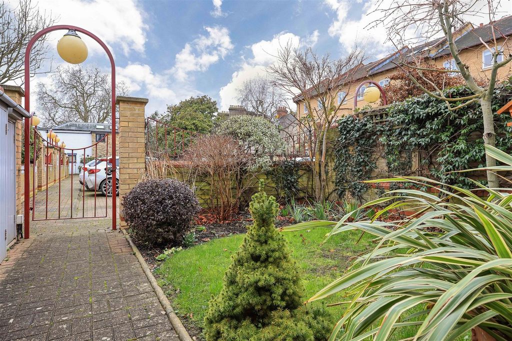 Property photo 3 of 24 Img_1501.Jpg