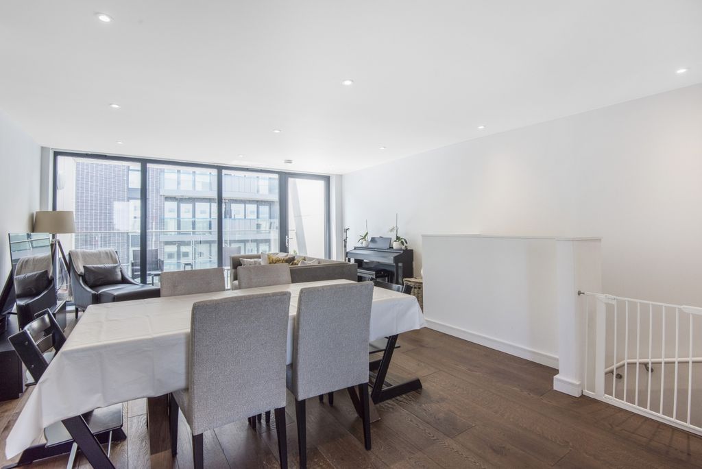 Property photo 2 of 15 490316 (4)