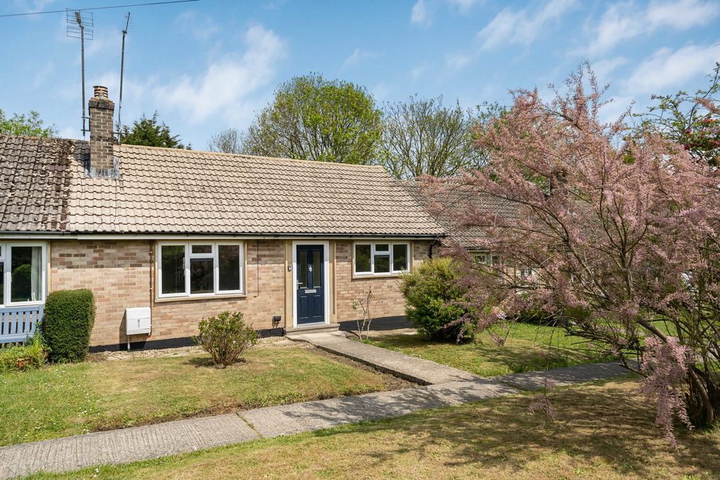 Property photo 1 of 14 Front