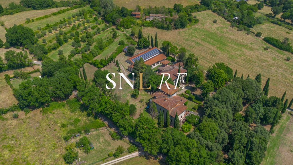 Property photo 3 of 36