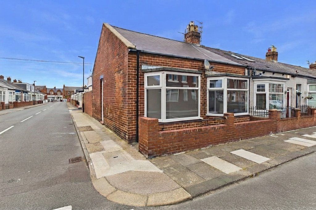 Property photo 1 of 16