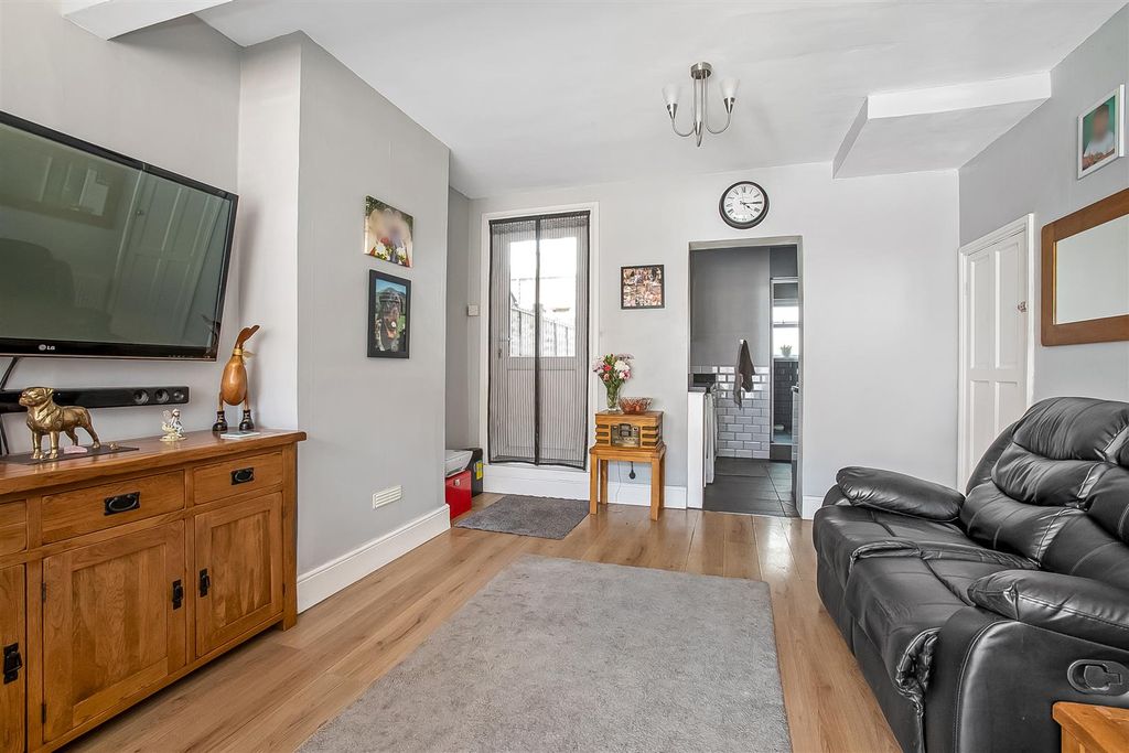 Property photo 3 of 15 Reception Room