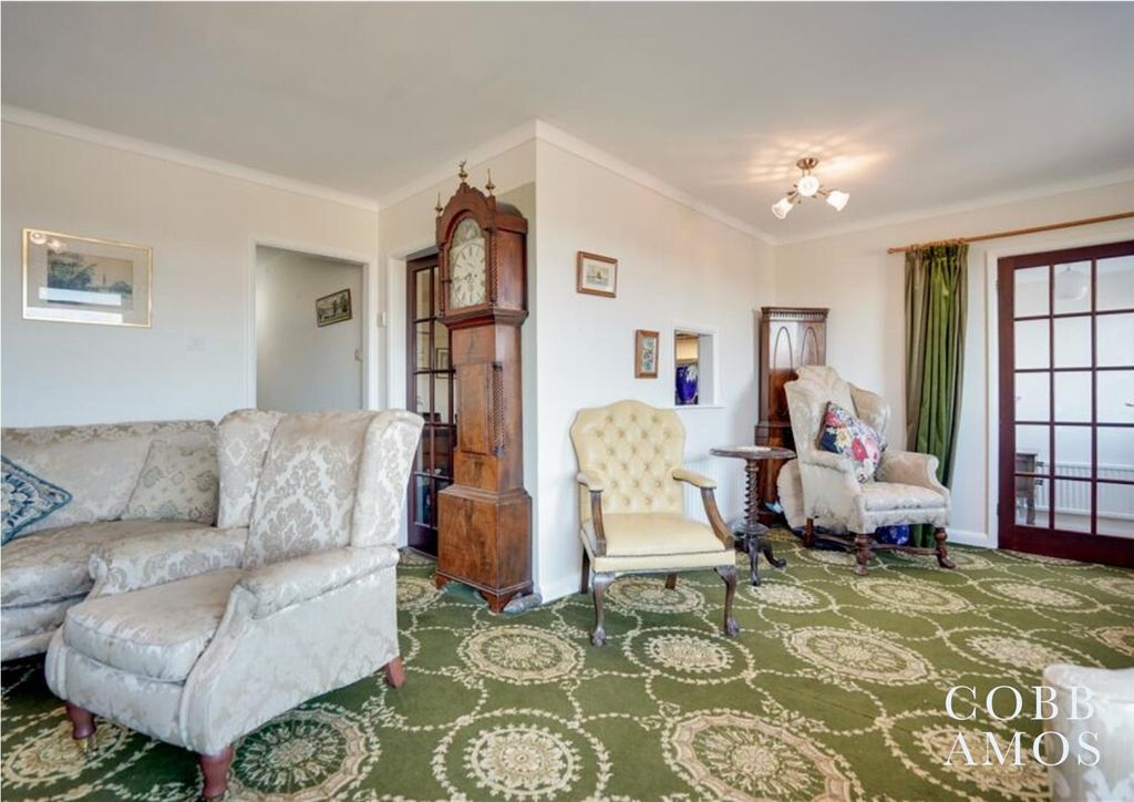 Property photo 3 of 17 Hi-Res-08.Jpg