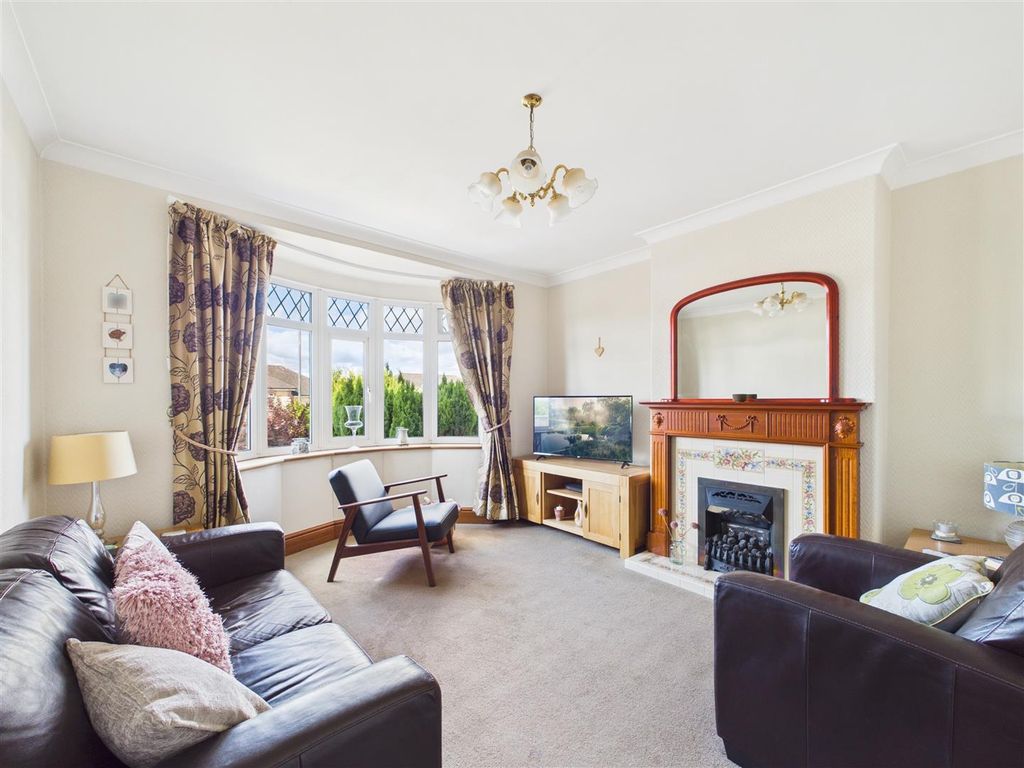 Property photo 3 of 30